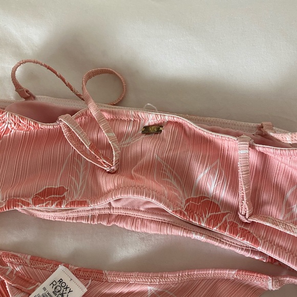 Roxy Bathing Suit Bundle - Picture 4 of 5